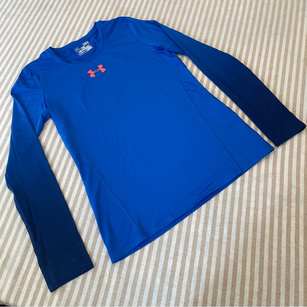 UnderArmor fitted long sleeve tee